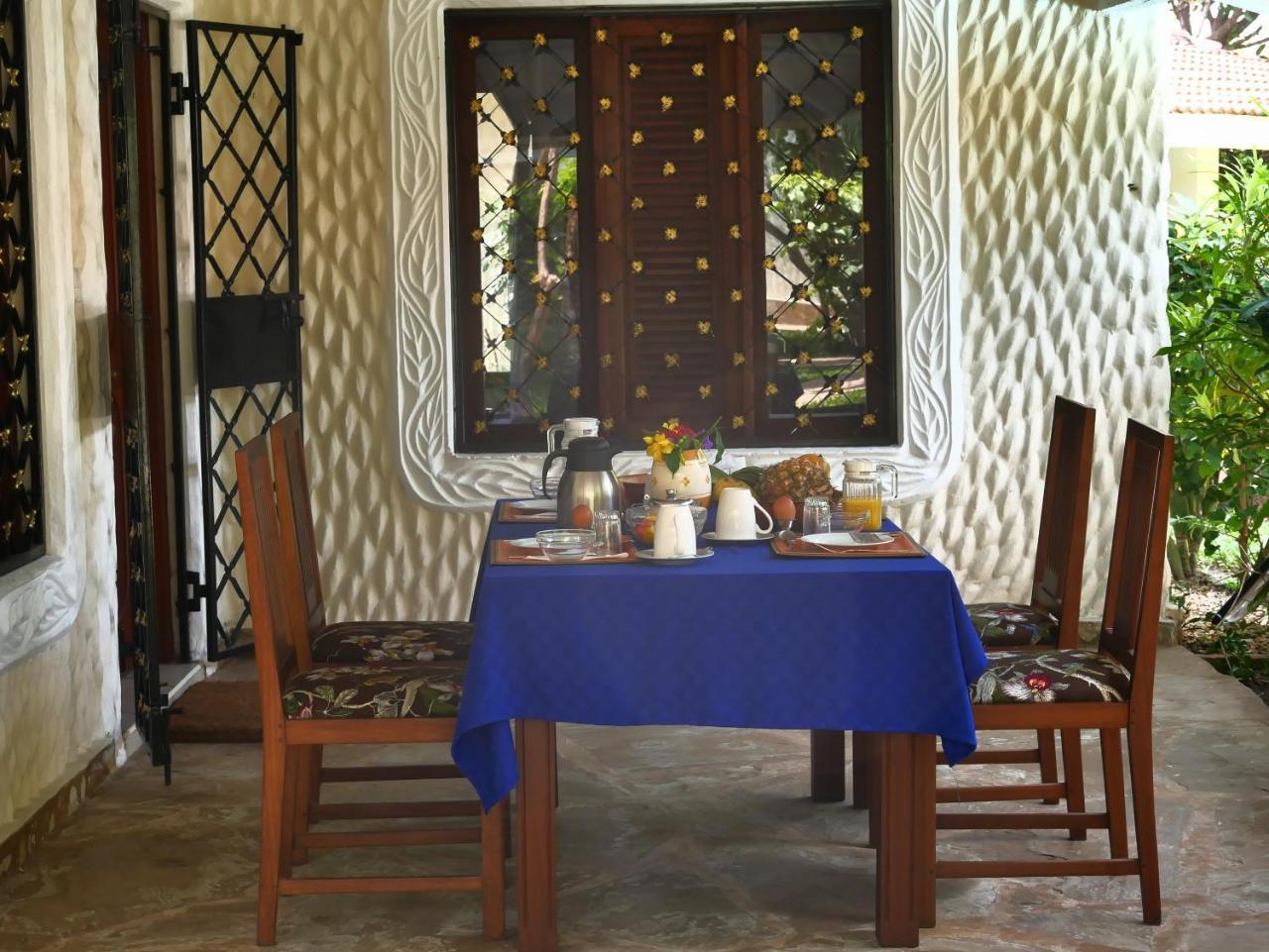 Diani Cottages Diani Beach Eksteriør billede